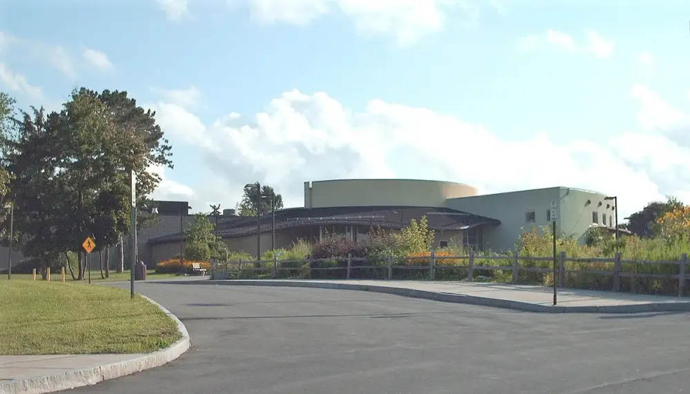 Rosamond Gifford Zoo